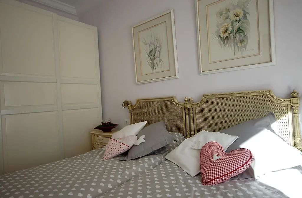 Lets Holidays Centric Apartment In Barcelona
